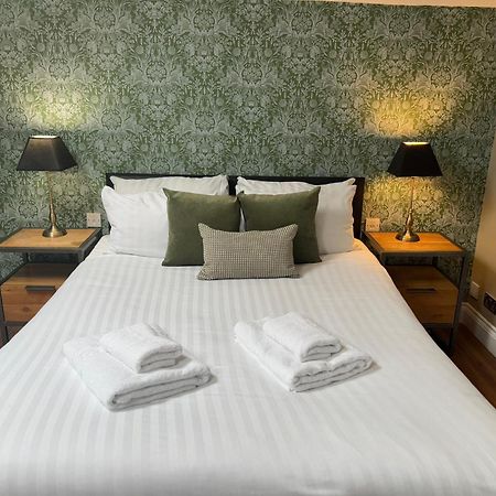 The Mortimer Arms (Adults Only) Romsey Kültér fotó