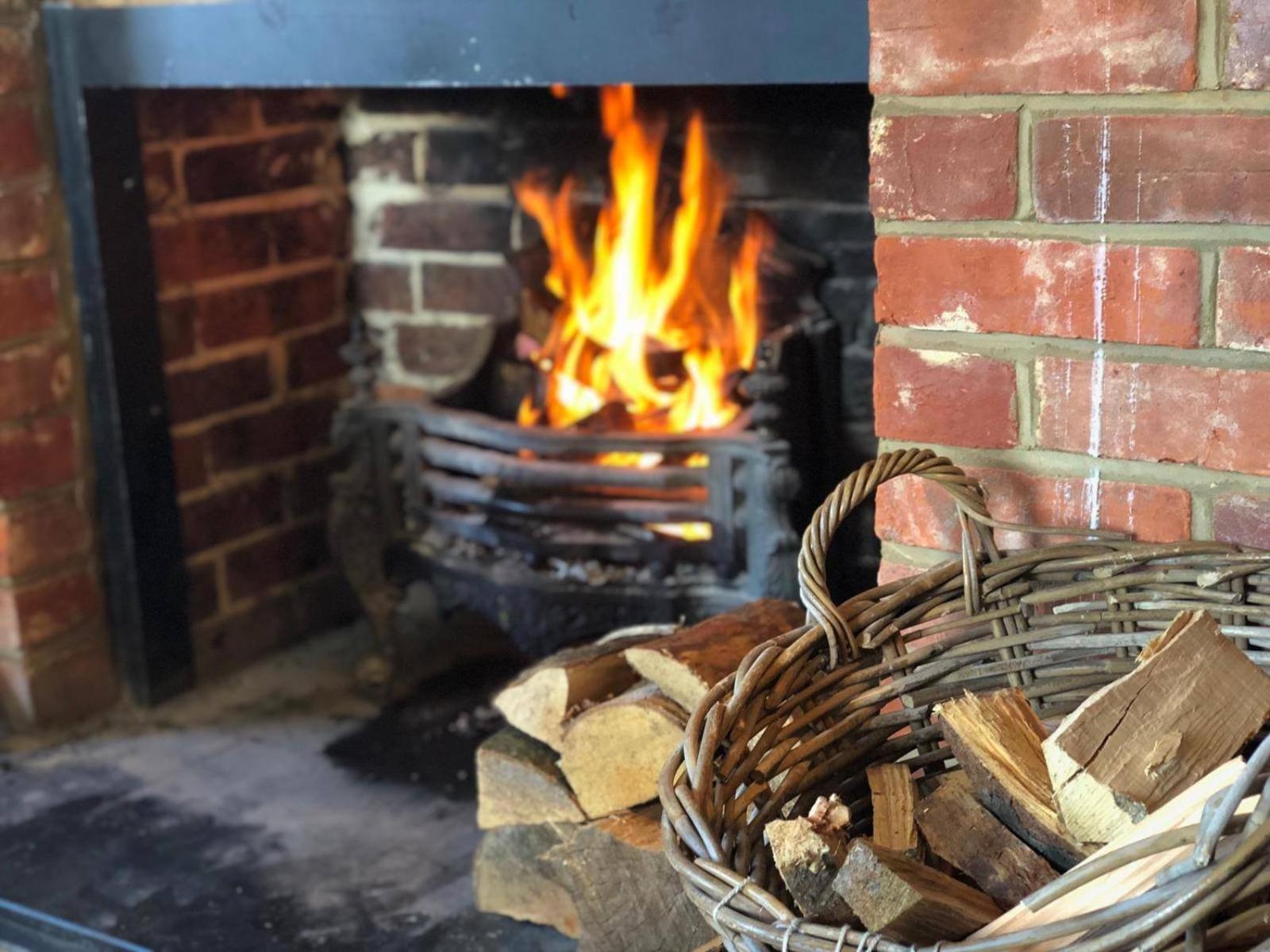 The Mortimer Arms (Adults Only) Romsey Kültér fotó